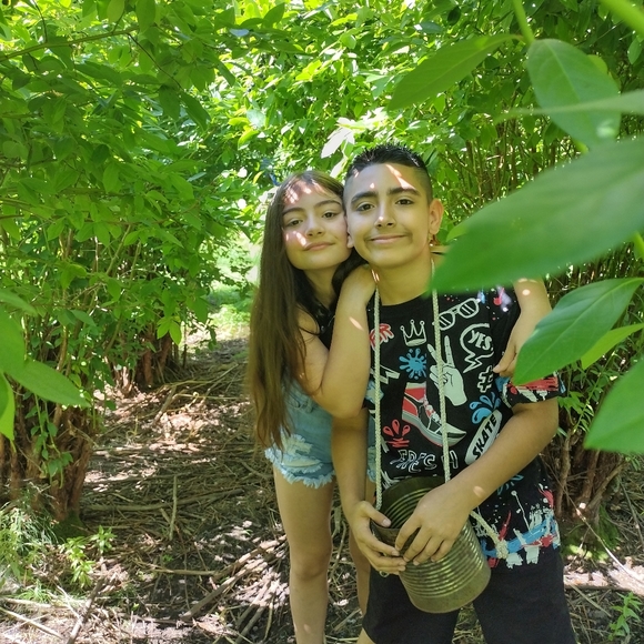 Meet your Posher, Rosa & Antonio - Picture 2 of 4